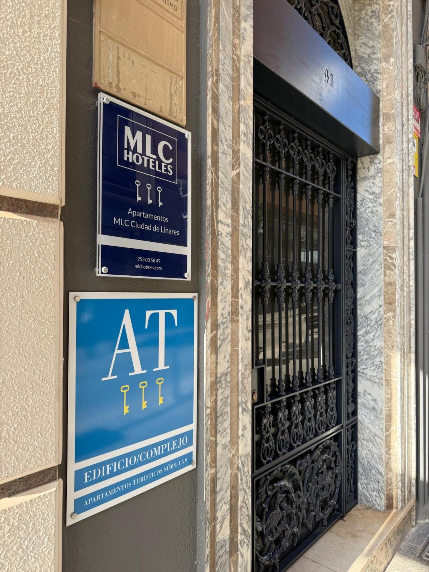 Apartamentos Mlc Ciudad De Linares 리나레스 외부 사진