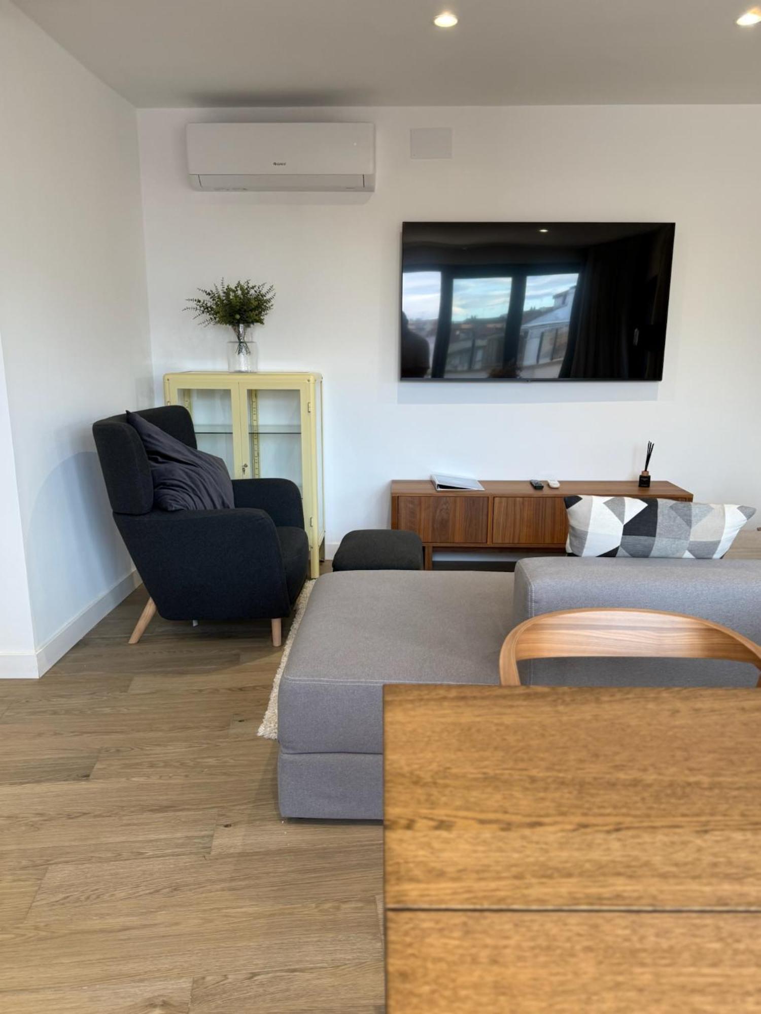 Apartamentos Mlc Ciudad De Linares 리나레스 외부 사진