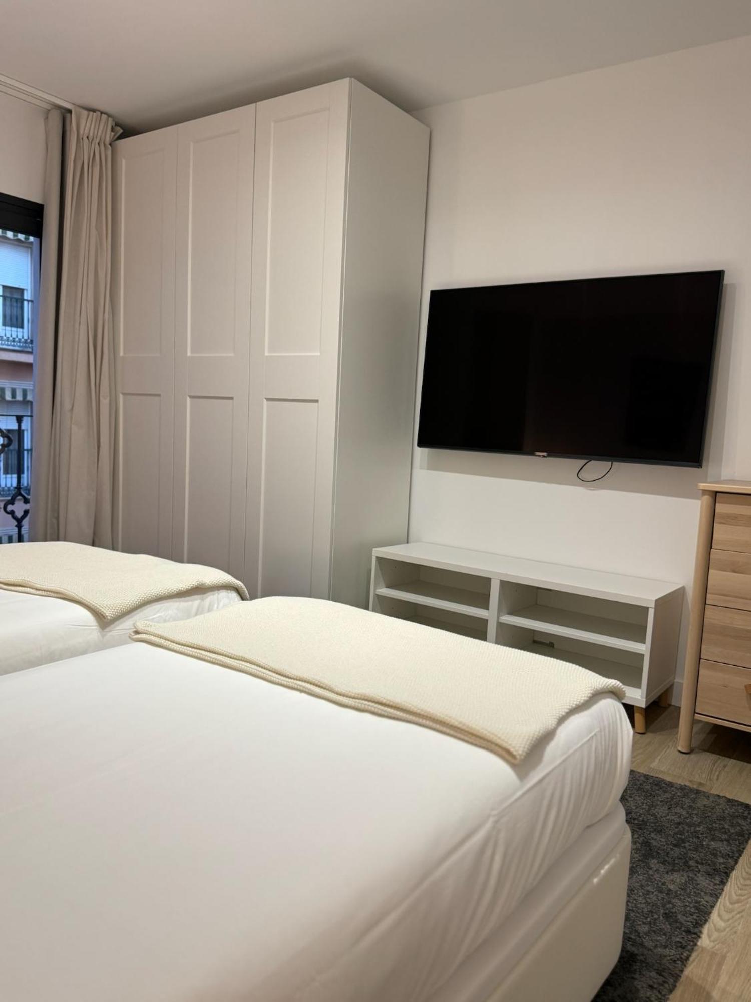 Apartamentos Mlc Ciudad De Linares 리나레스 외부 사진
