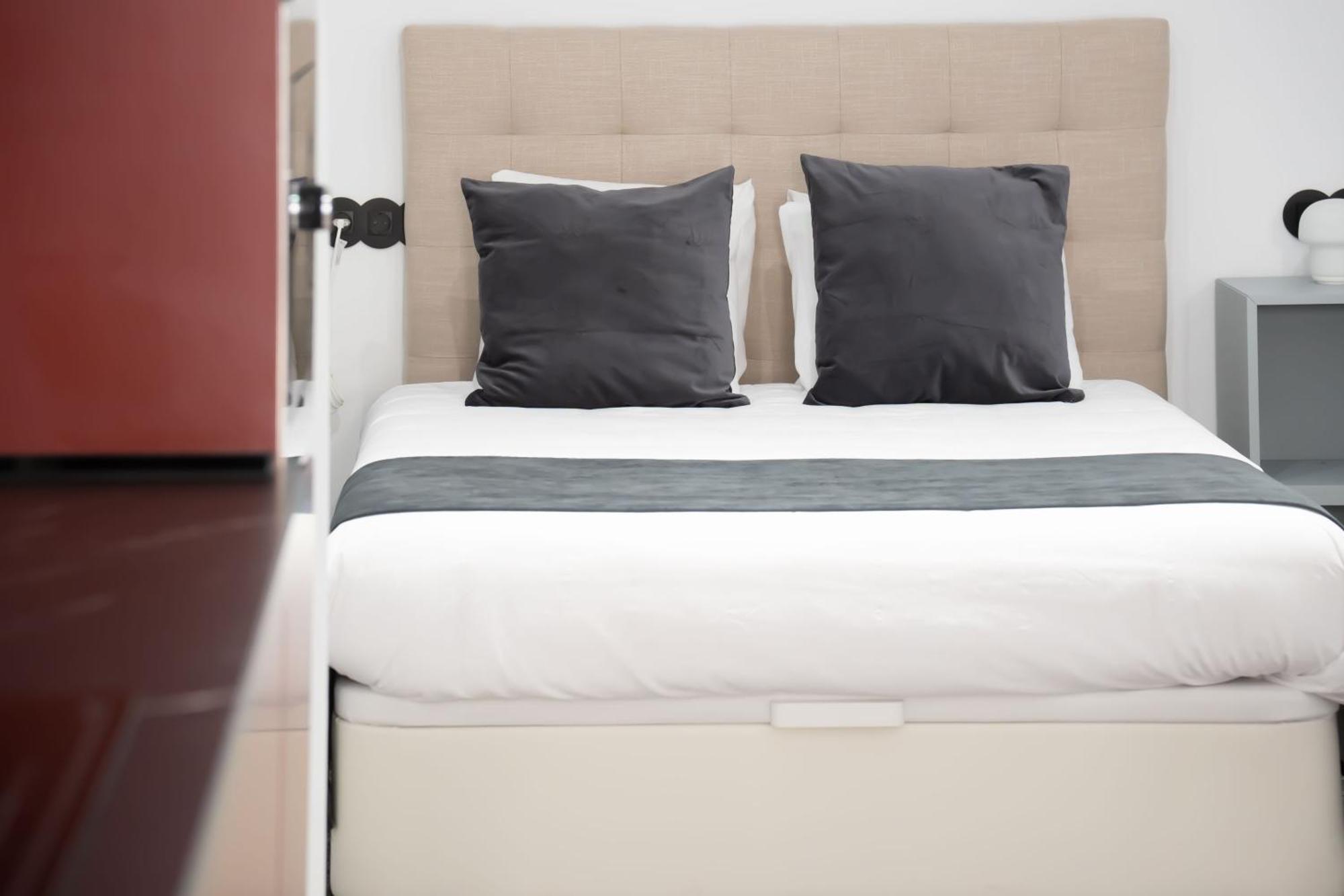 Apartamentos Mlc Ciudad De Linares 리나레스 외부 사진